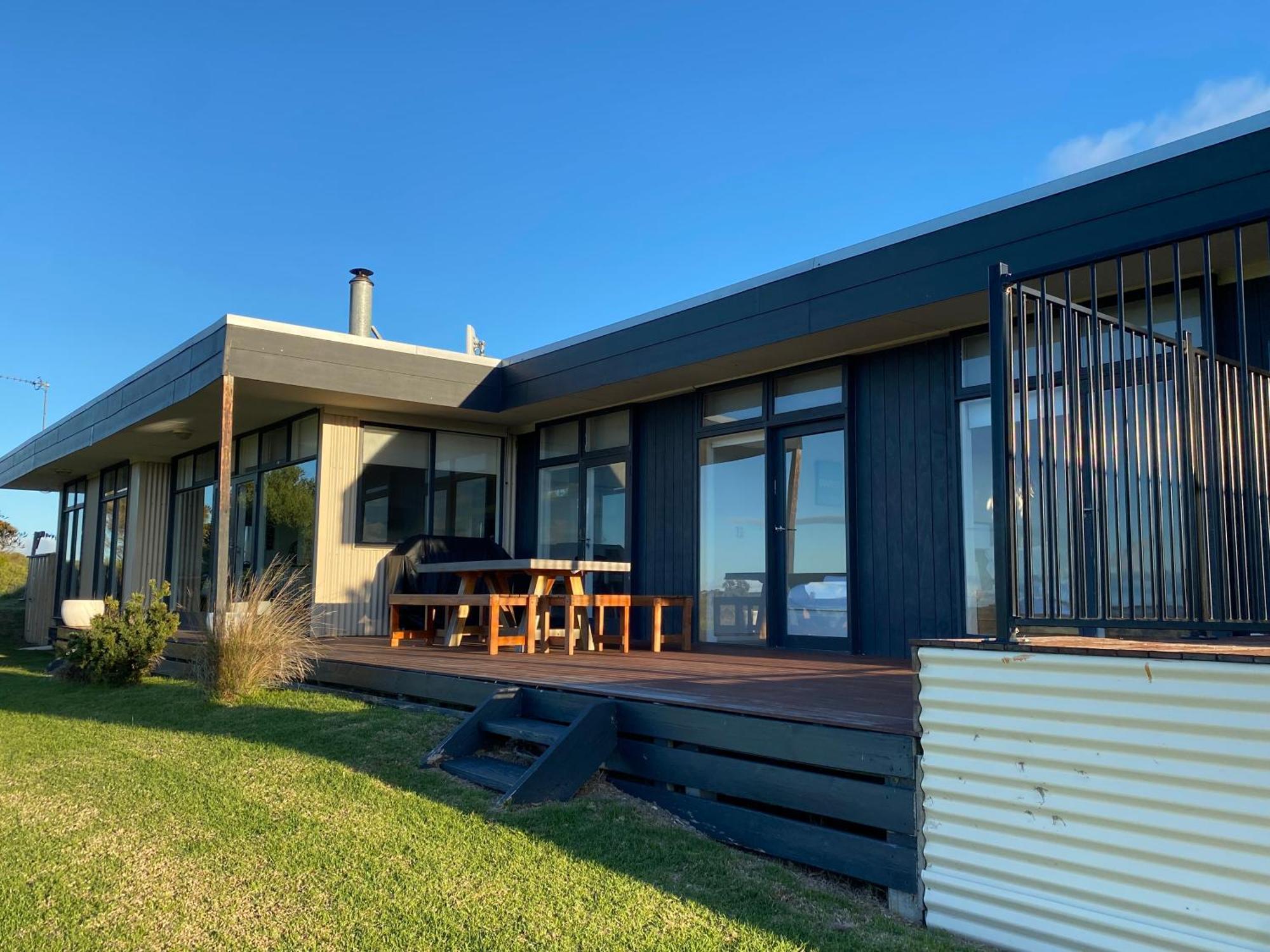 Driftwood Villas Sandy Point Экстерьер фото